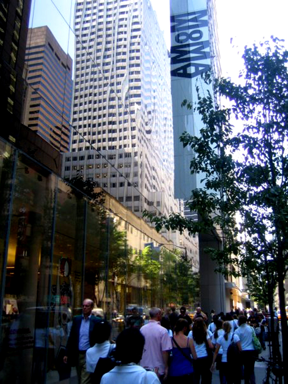 moma2 moma2